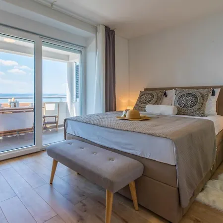 Nirvana 1 * Crikvenica